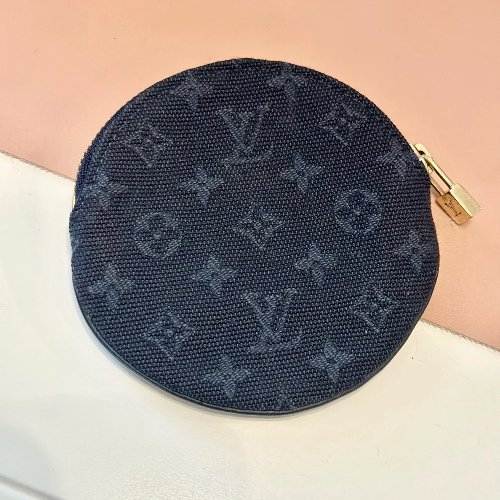 Louis Vuitton Monogram Mini Port Monnaie Round Coin Purse Wallet - Picture 3 of 11
